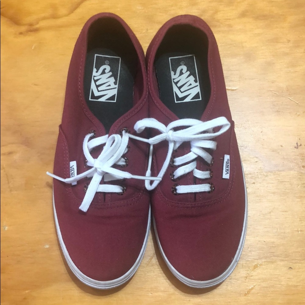 Vans lo pro in maroon with tortoise eyelets
